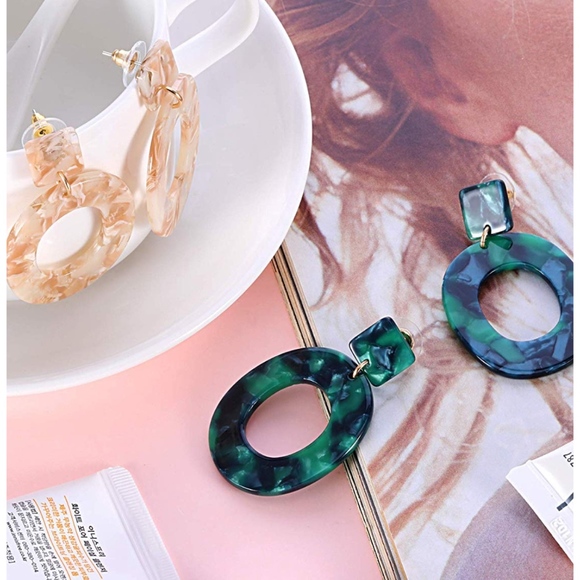 2/$20 BOGO BaubleBar Style Acrylic Drop Earrings - Picture 2 of 7